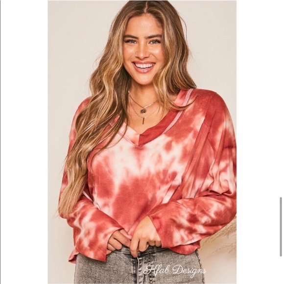❤️SO SOFT TIE DYED BATWING TOP!❤️ - Picture 10 of 10